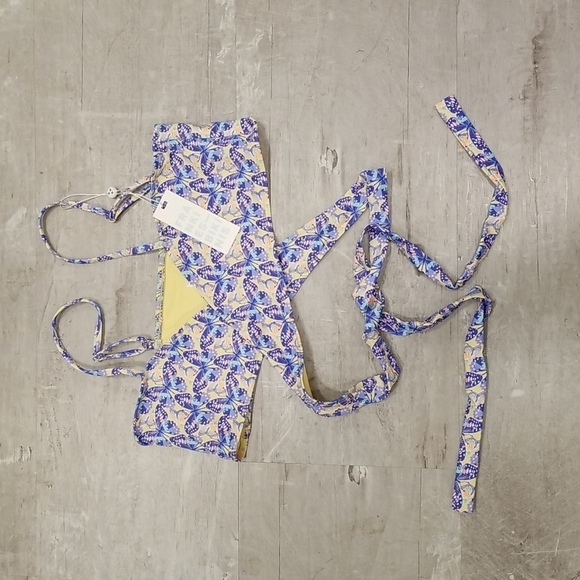 💕FRANKIE'S BIKINIS💕 Falcon Bikini TOP ~ Monarch Butterfly Print Medium M NWT - Picture 9 of 16